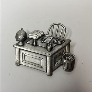 Vintage Signed “JJ” Janette Jewelry Pewter Teacher’s Desk Brooch Pin